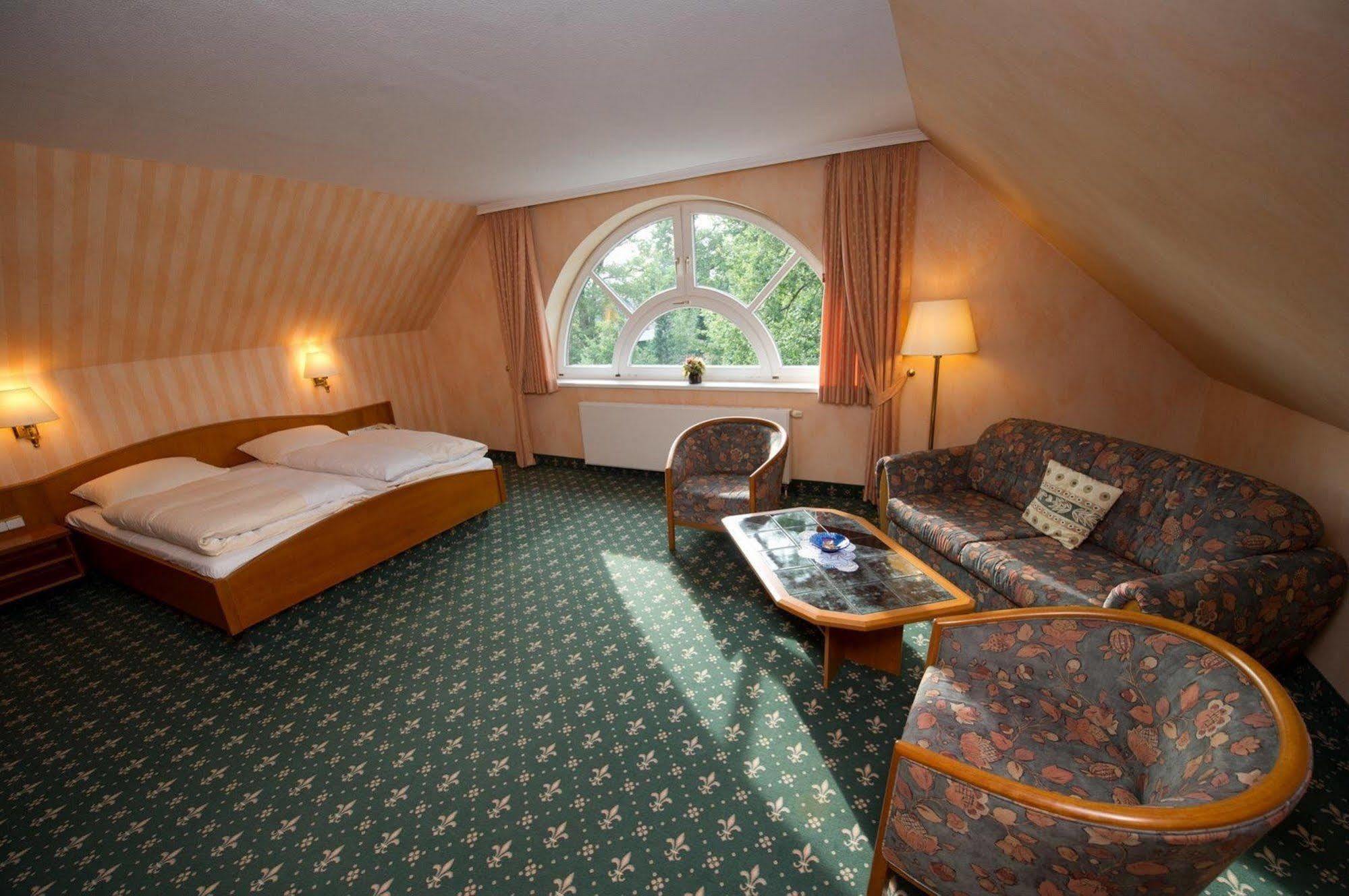 Landgut Hotel